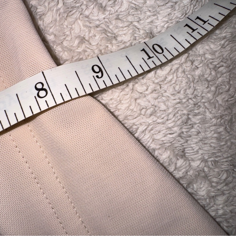 Beige Full-Body Faja Shapewear Bodysuit with Lace Trim - Picture 8 of 9